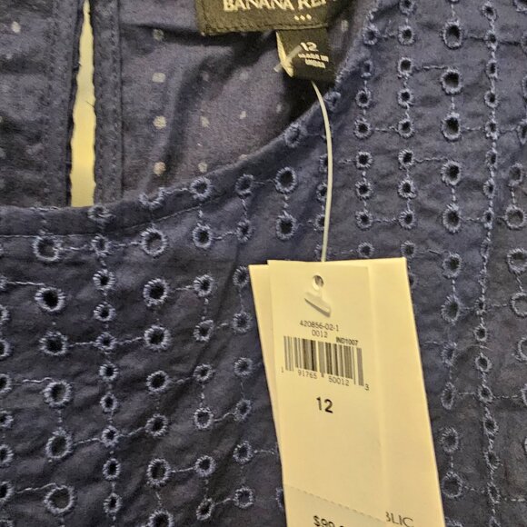 Navy Blue Banana Republic eyelet dress - Picture 2 of 4